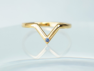 Benitoite wishbone ring /ベニトアイト